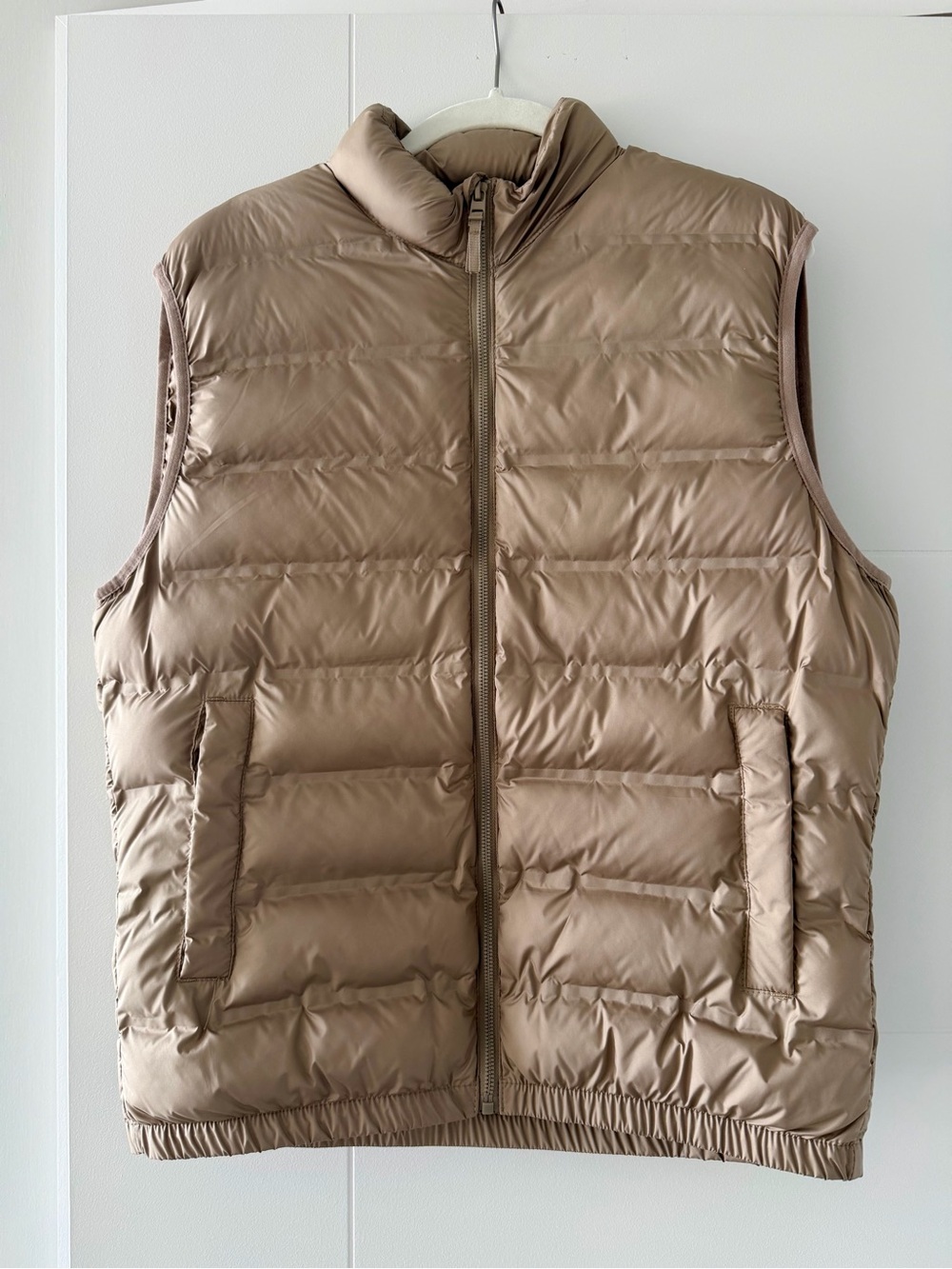 Zara Men's Quilted Puffer Vest - Taupe
